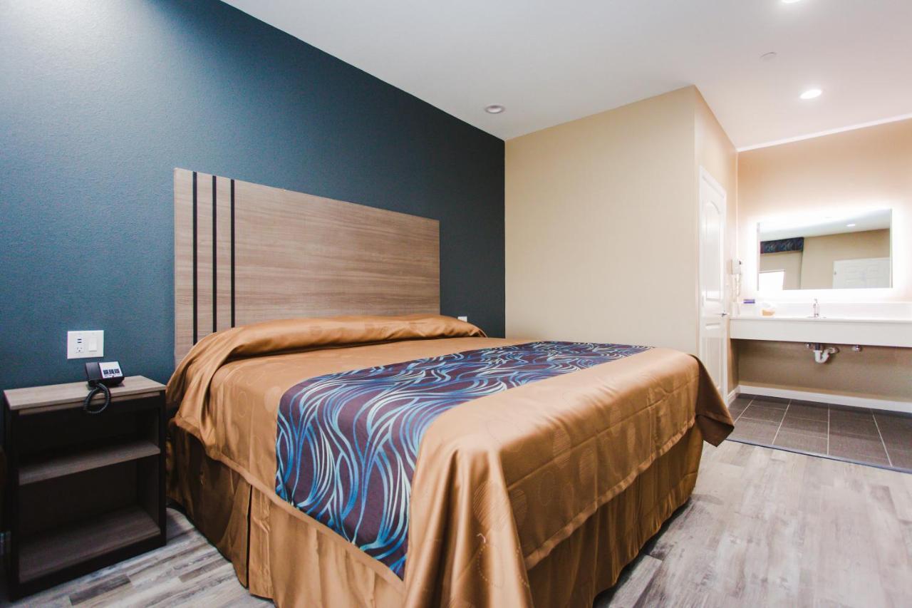 Budget Host Inn & Suites Four Corners Extérieur photo